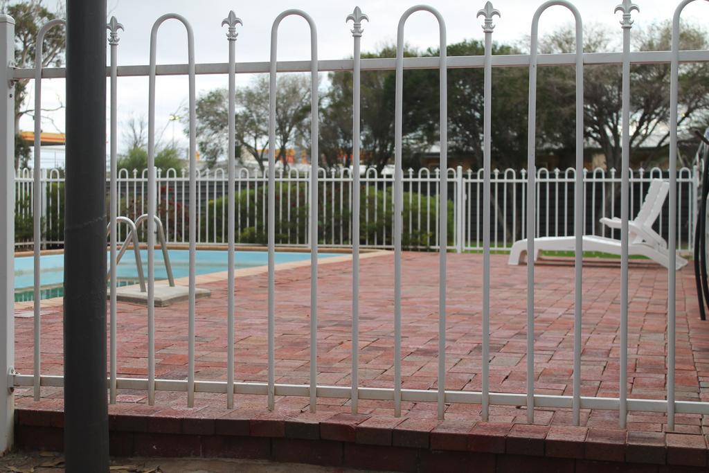 Econo Lodge Port Augusta Bagian luar foto