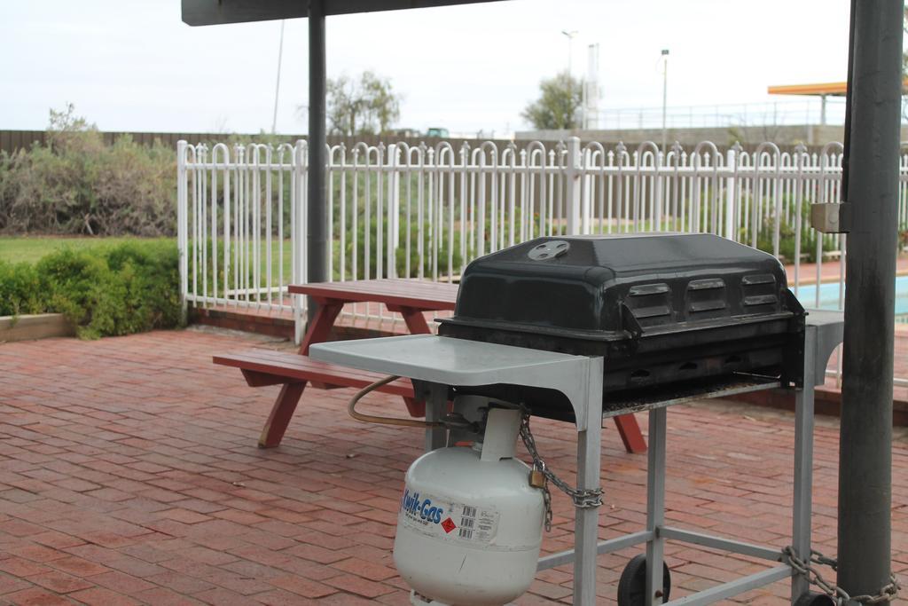 Econo Lodge Port Augusta Bagian luar foto