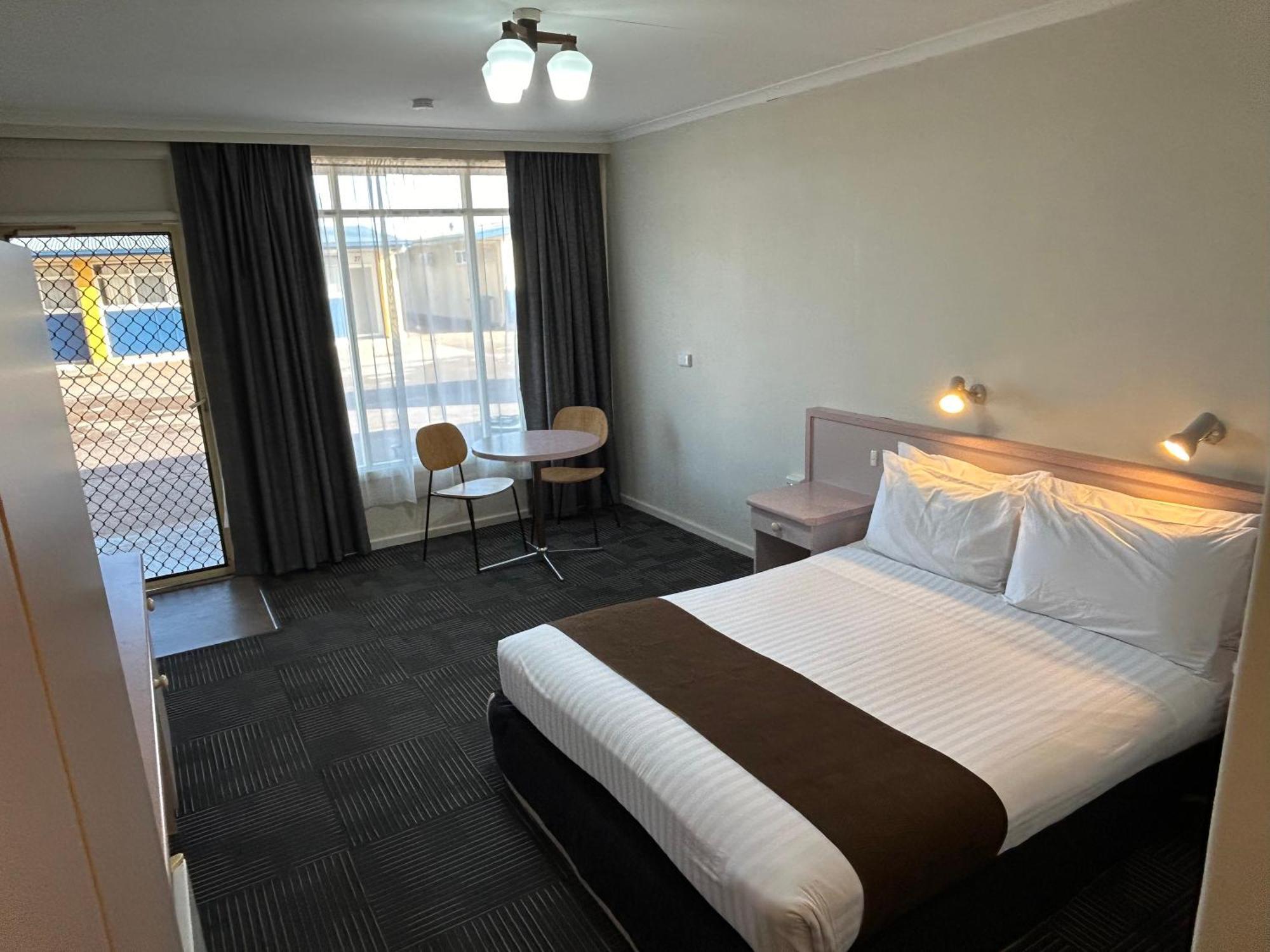Econo Lodge Port Augusta Bagian luar foto