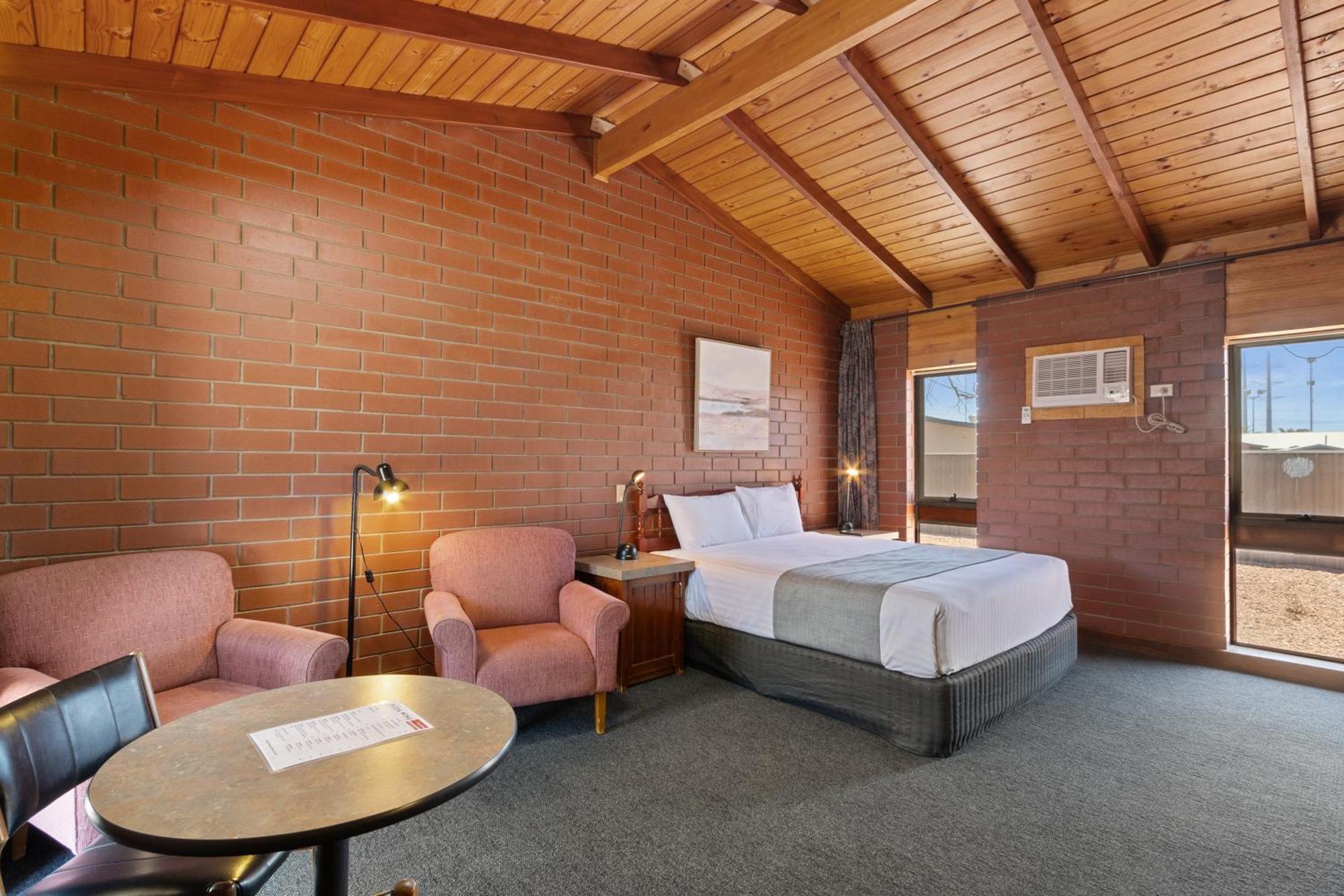 Econo Lodge Port Augusta Bagian luar foto