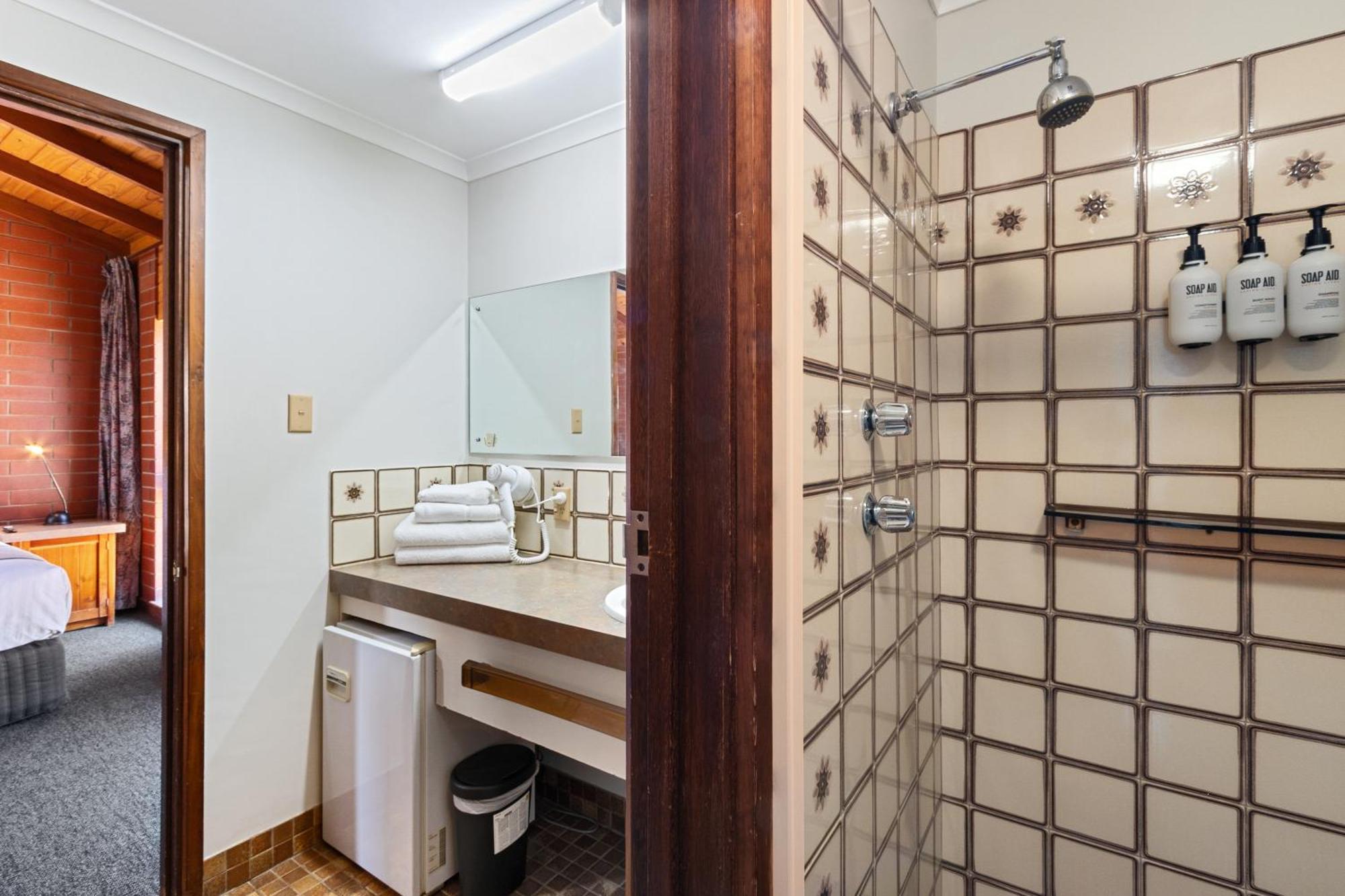 Econo Lodge Port Augusta Bagian luar foto
