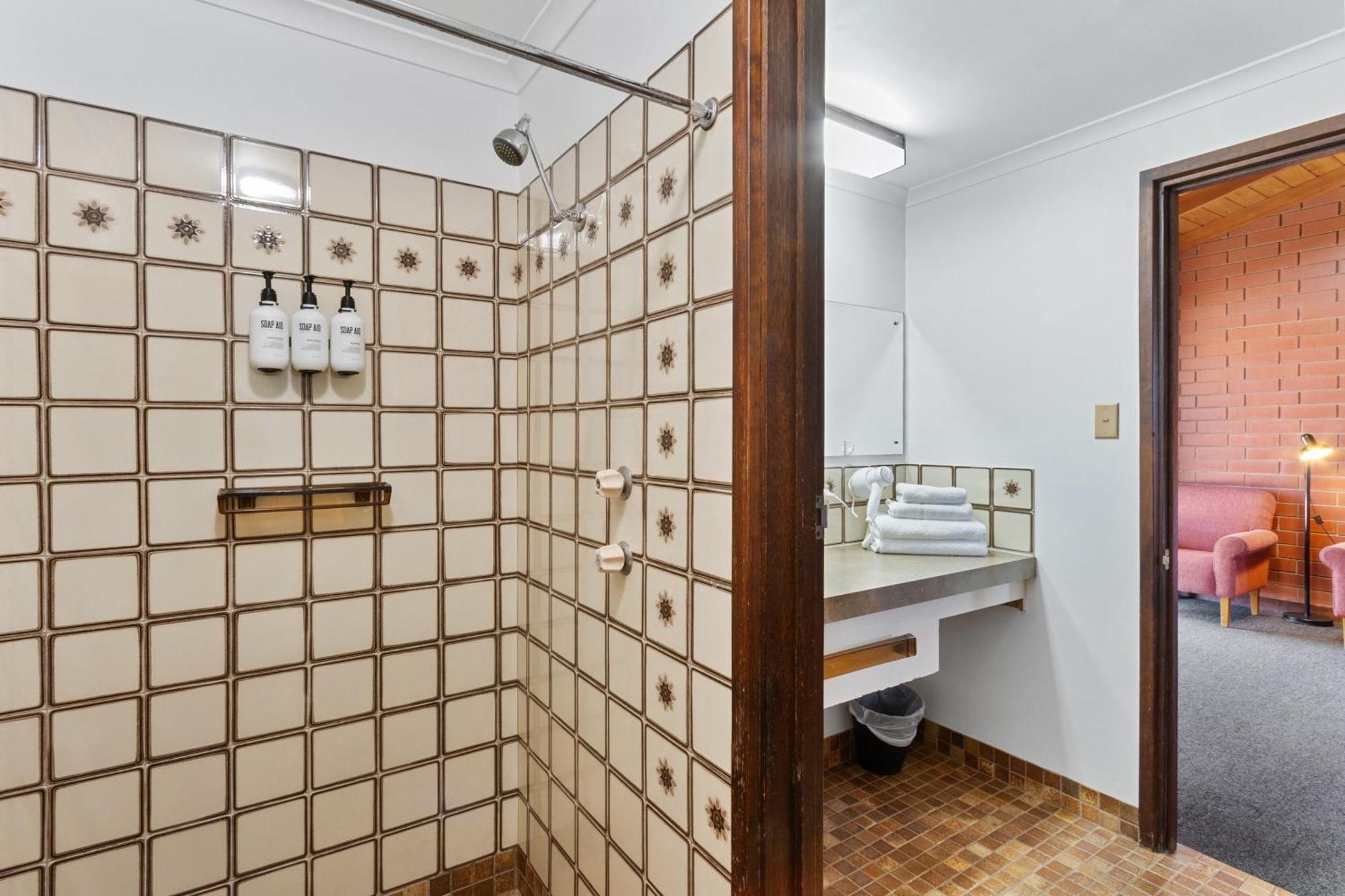Econo Lodge Port Augusta Bagian luar foto